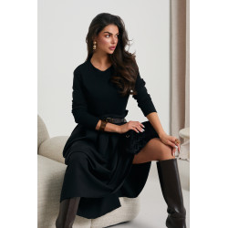 SUKIENKA ZE SWETROWĄ GÓRĄ I SPÓDNICĄ Z PASKIEM