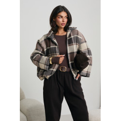 OVERSIZOWA KURTKA W KRATĘ