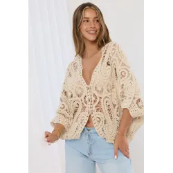 Ażurowy kardigan oversize o kroju kimono