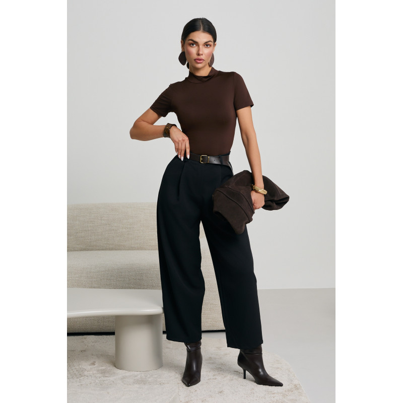 BODY Z ELASTYCZNEJ DZIANINY ZE STÓJKĄ