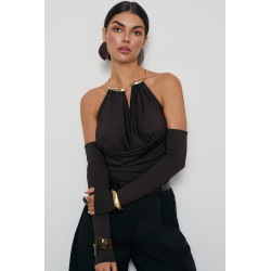 BODY HALTER Z NASZYJNIKIEM I ODKRYTYMI RAMIONAMI