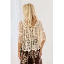 Ażurowa bluzka boho z szerokimi rękawami i frędzlami