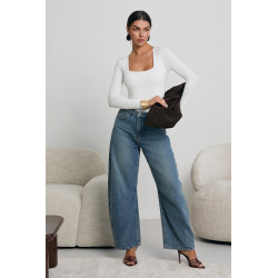 BASICOWE  BODY Z KWADRATOWYM DEKOLTEM