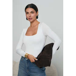 BASICOWE  BODY Z KWADRATOWYM DEKOLTEM