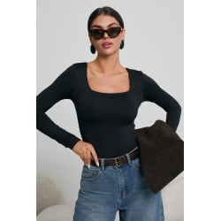 BASICOWE  BODY Z KWADRATOWYM DEKOLTEM