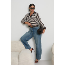 SWETER W PASKI Z KOŁNIERZYKIEM