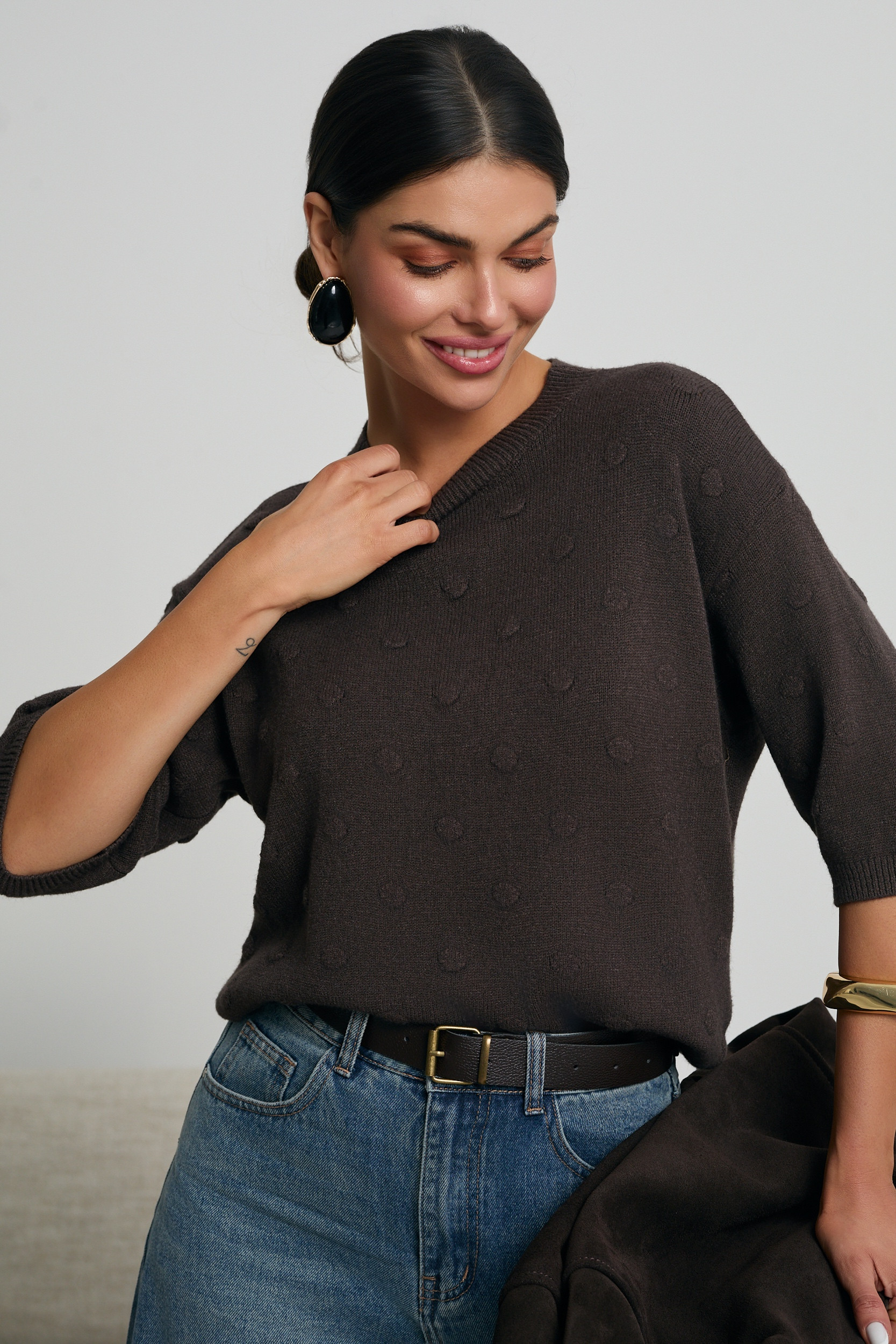 DZIANINOWY SWETER Z WZOREM BUBBLE