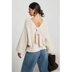 OVERIZOWY SWETER Z WIĄZANIEM NA PLECACH