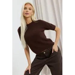 Miękki sweter z krótkim rękawem i okrągłym dekoltem