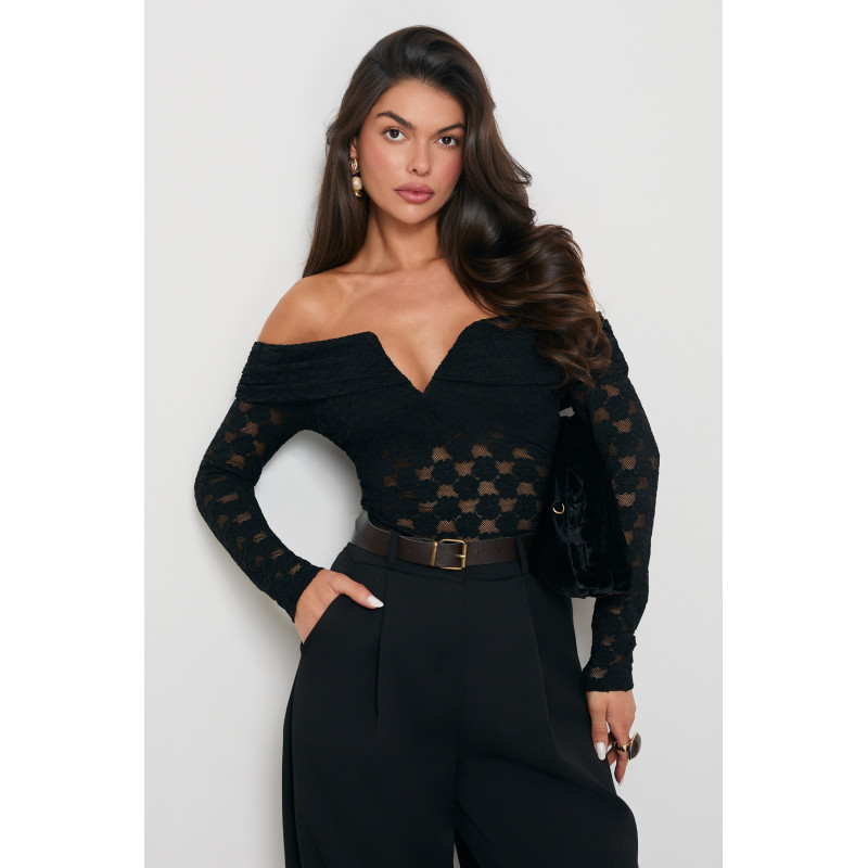 KORONKOWE BODY  Z DEKOLTEM TYPU CARMEN