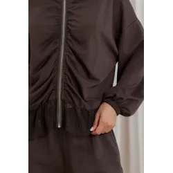 Bluza z marszczeniem i koronką