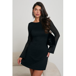 SUKIENKA W AŻUROWE WZORY Z WYCIĘTYMI PLECAMI