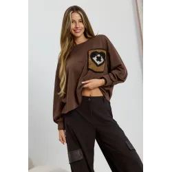 Bluza oversize z szydełkową naszywką