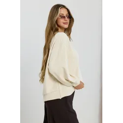 Bluza oversize z szydełkową naszywką