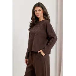Bluza dresowa z haftem richelieu