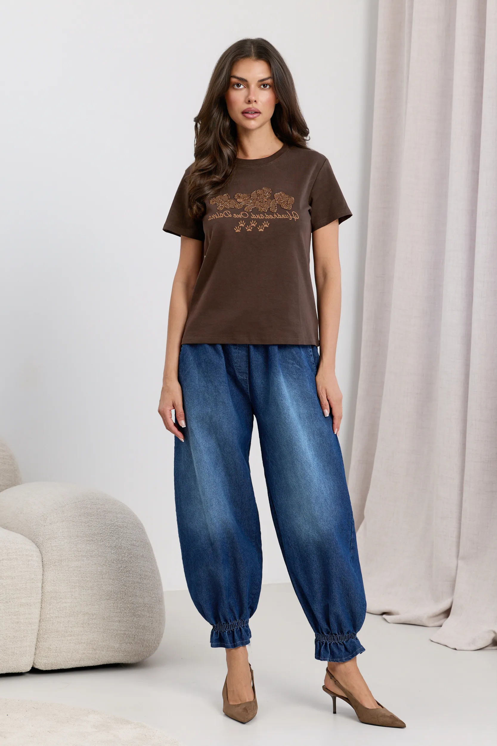 Jeansy jogger z marszczonymi nogawkami