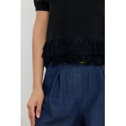 Dzianinowy sweter krótkim rękawem i frędzlami