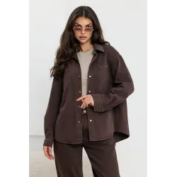 Jeansowa kurtka oversize z kieszeniami