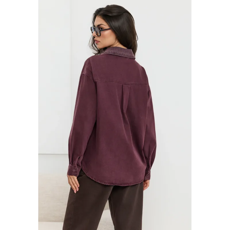 Jeansowa kurtka oversize z kieszeniami