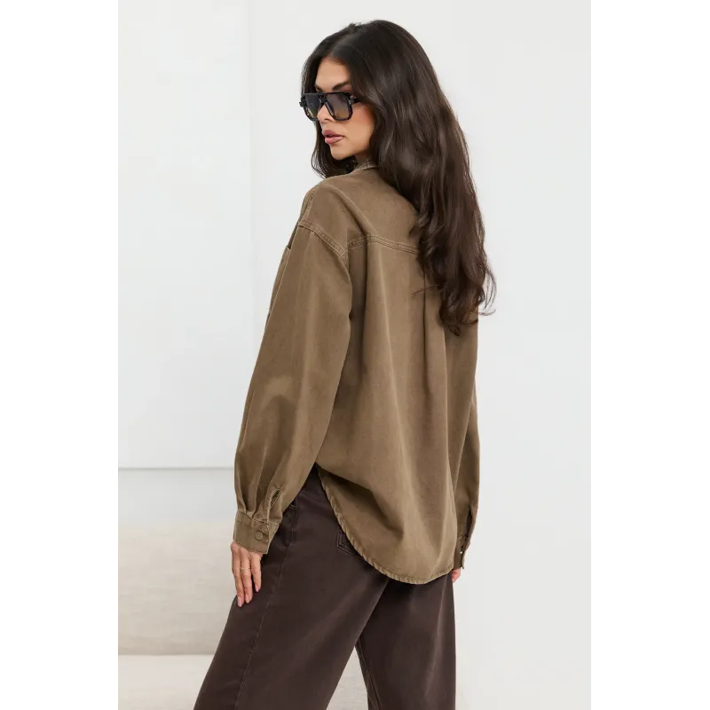 Jeansowa kurtka oversize z kieszeniami