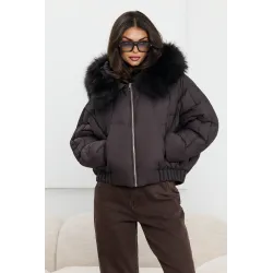 Kurtka puchowa typu bomber z futrem na kapturze