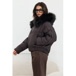 Kurtka puchowa typu bomber z futrem na kapturze