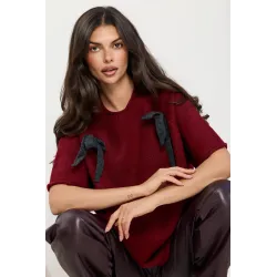 Sweter oversize z krótkim rękawem i ozdobnymi kokardami