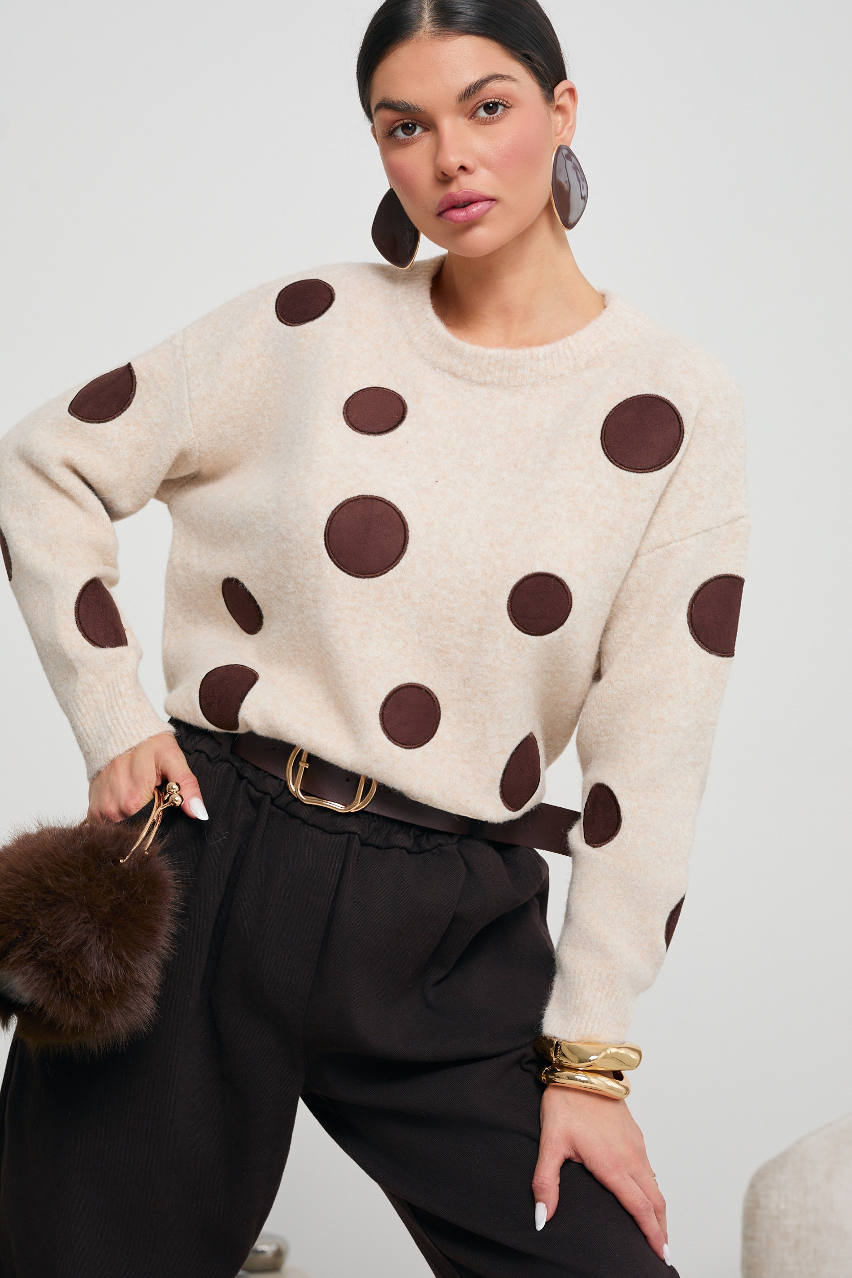 SWETER Z WISKOZY W GROCHY