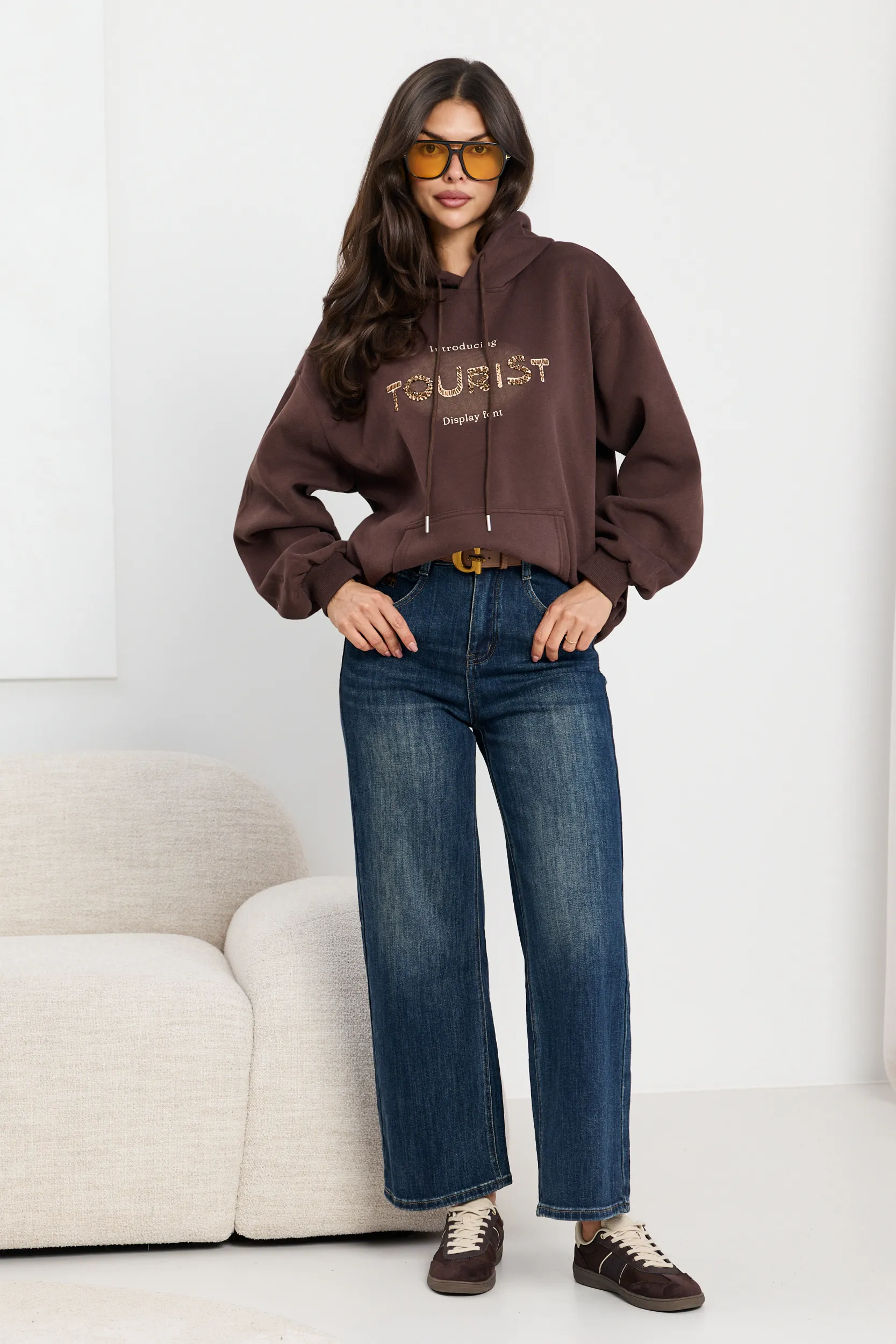 Jeansy wide leg z prostymi nogawkami