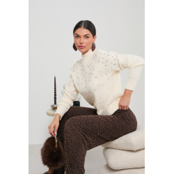 SWETER Z PEREŁKOWO-KRYSZTAŁOWYM ZDOBIENIEM