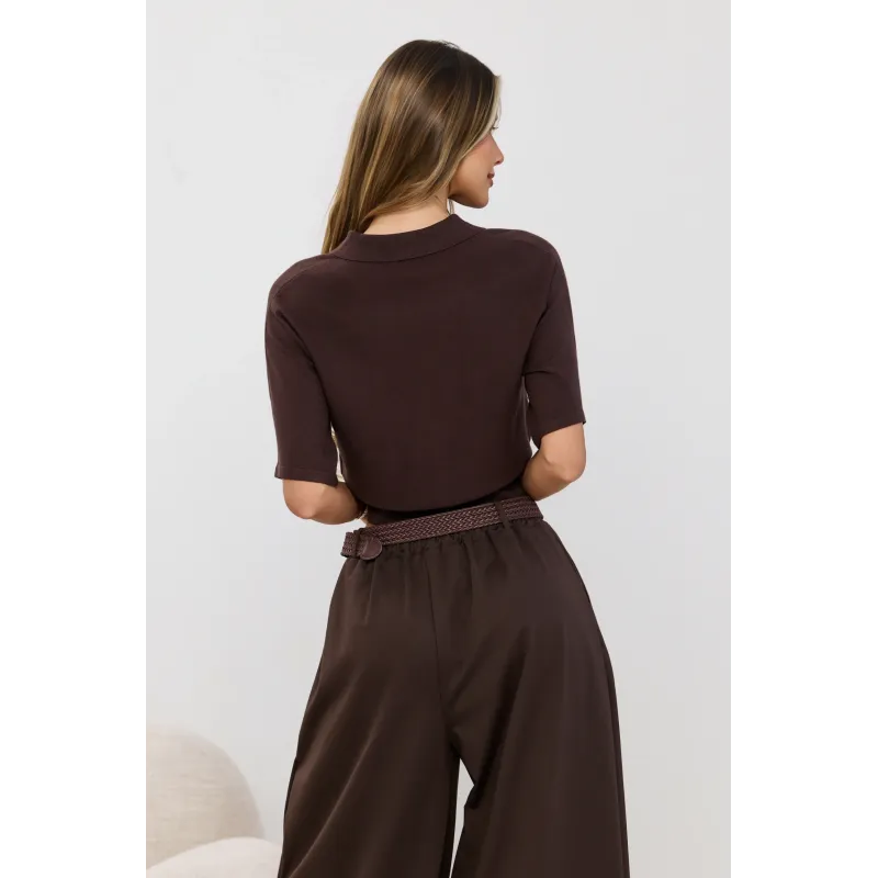 Krótki sweter z kołnierzykiem polo