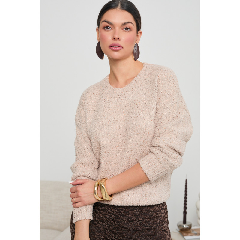 SWETER BOUCLE Z CEKINAMI