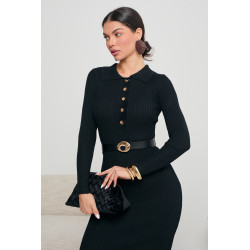 PRĄŻKOWANA SUKIENKA Z KOŁNIERZYKIEM