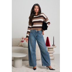 SWETER Z PUSZYSTEJ DZIANINY W PASY