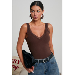 TOP Z KORONKOWYM WYKOŃCZENIEM