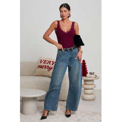 TOP Z KORONKOWYM WYKOŃCZENIEM