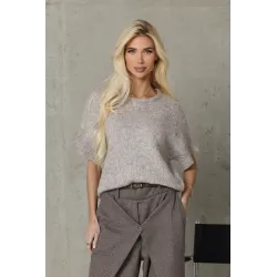 Sweter z krótkim rękawem i cekinami