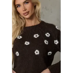 Sweter z aplikacjami kwiatowymi