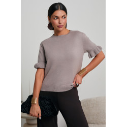 SWETER Z FALBANKAMI NA RĘKAWACH