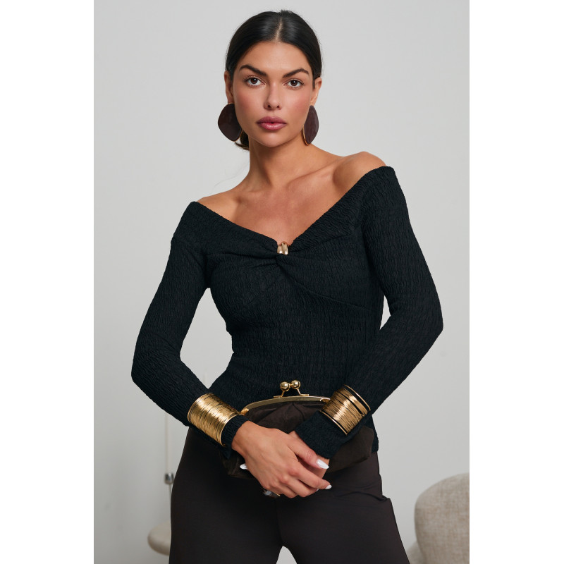 BLUZKA Z DEKOLTEM TWIST I BIŻUTERYJNYM AKCENTEM