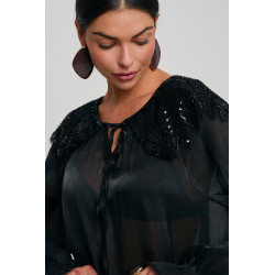 BLUZKA Z CEKINOWYM ZDOBIENIEM