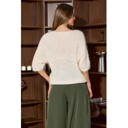 Luźny sweter z rękawami 3/4