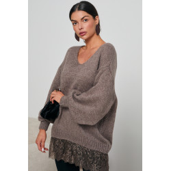 OVERSIZOWY SWETER Z KORONKOWYM DOŁEM