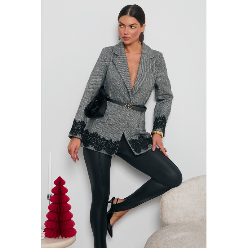 MARYNARKA Z KORONKOWYMI DETALAMI I PASKIEM