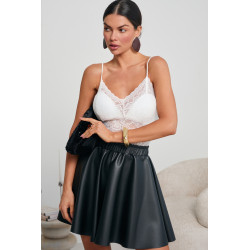 KORONKOWY TOP NA RAMIĄCZKACH