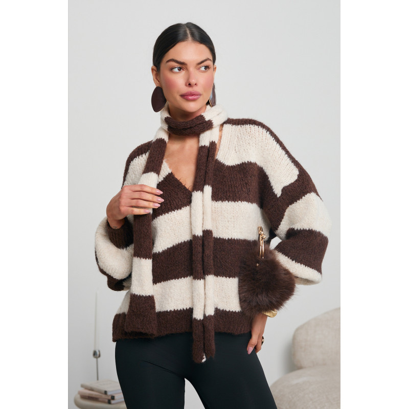 OVERSIZOWY KARDIGAN W PASKI Z SZALIKIEM
