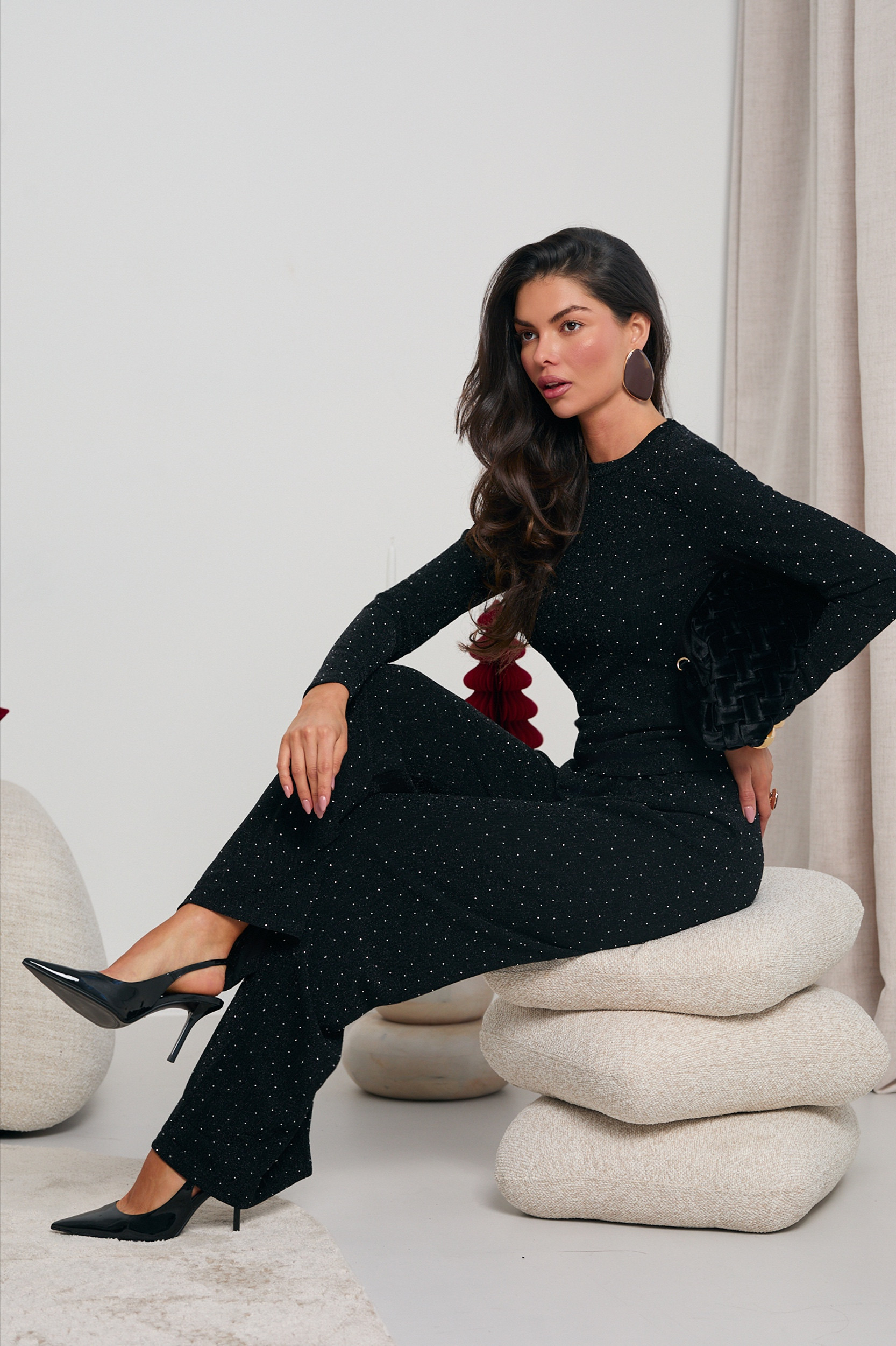 BROKATOWY KOMPLET Z KRYSZTAŁKAMI