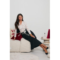 ROZKLOSZOWANA SPÓDNICA MIDI Z DEKORACYJNYM PASKIEM