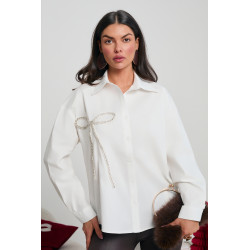 KOSZULA Z KRYSZTAŁKOWĄ KOKARDĄ