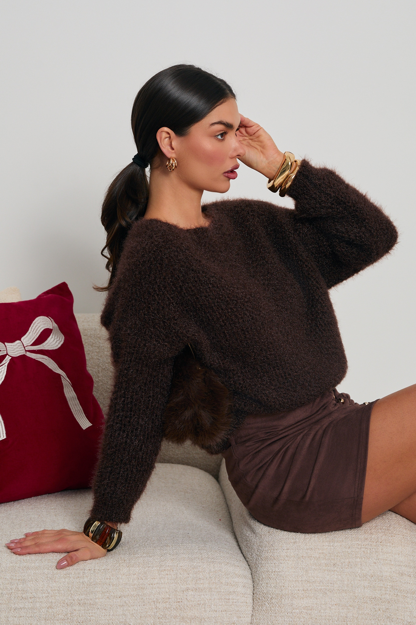 SWETER Z PUSZYSTEJ DZIANINY O AŻUROWYM SPLOCIE